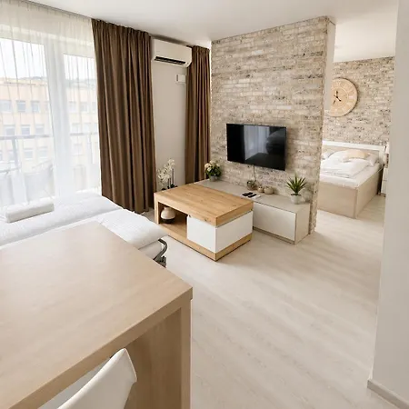 Lam Brick - Parking Free - Ac - Terrace Apartmán *