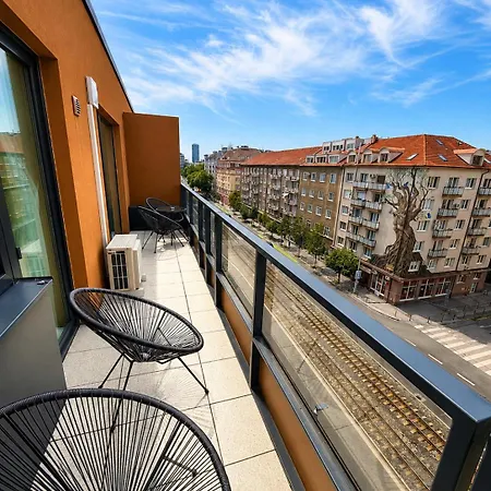 Lam Brick - Parking Free - Ac - Terrace Appartement